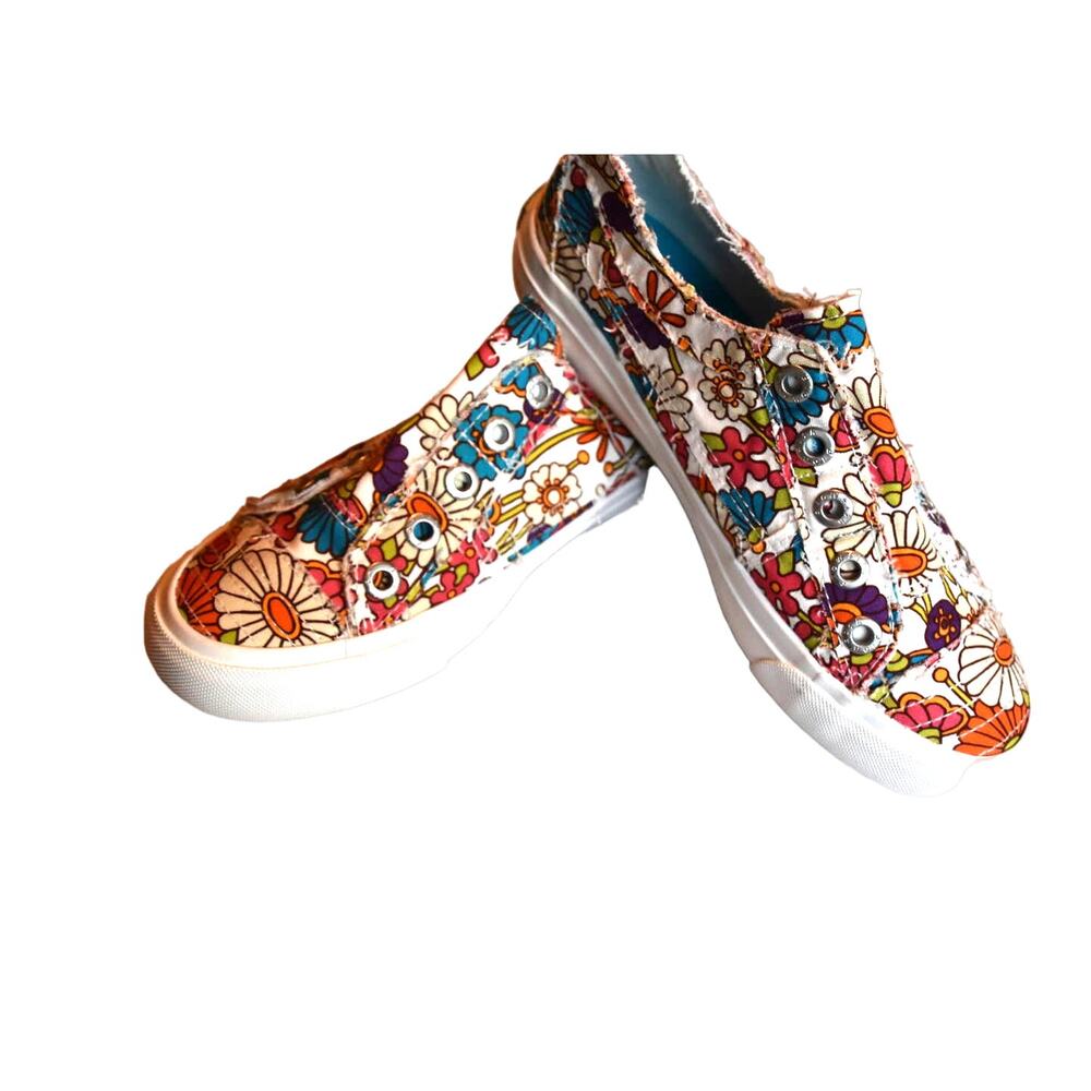 Blowfish, Malibu Play Sneakers, Size Women's US 6, Vegan, NIB, Retro Floral